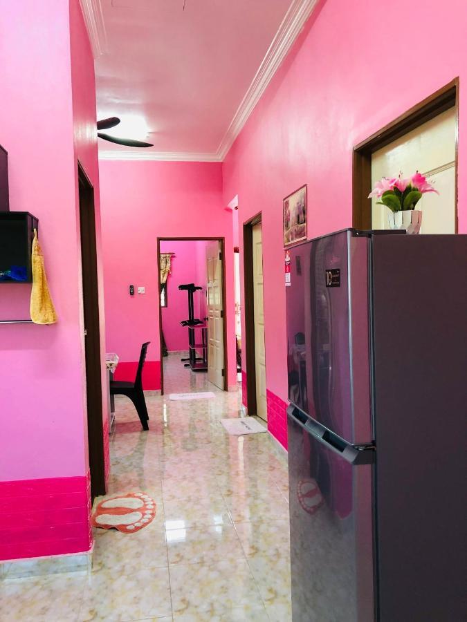 Homestay Tok Abah Dalam Rhu Pasir Puteh Buitenkant foto